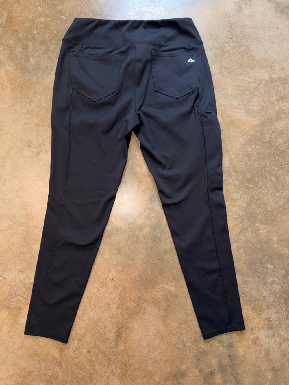 Ridgecut - Black High-Waist Active Leggings with Side Pocket - Size M - Picture 3 of 13